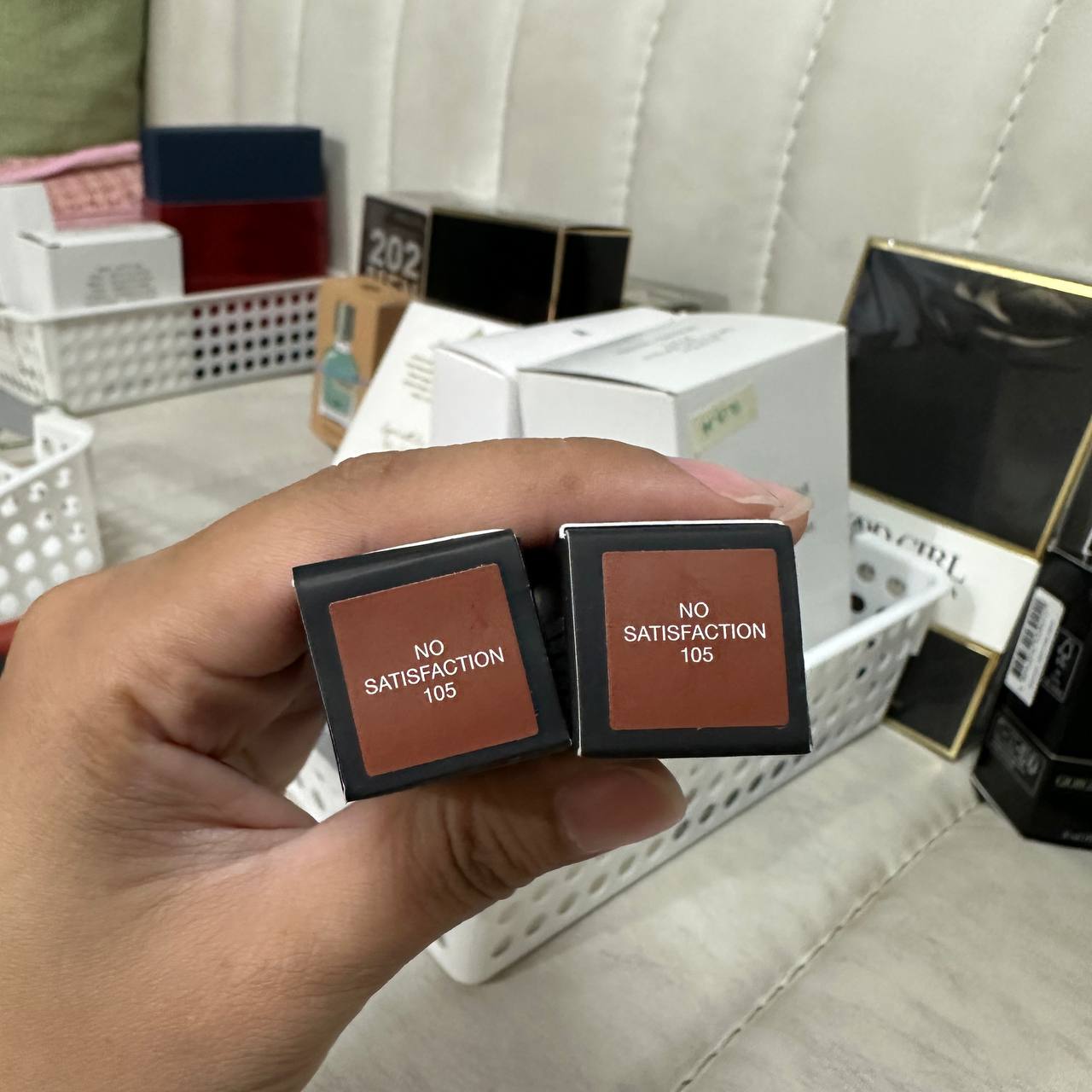 NARS POWERMATTE LIPSTICK (NO SATISFACTION 105) | 1.4G (NO BOX)