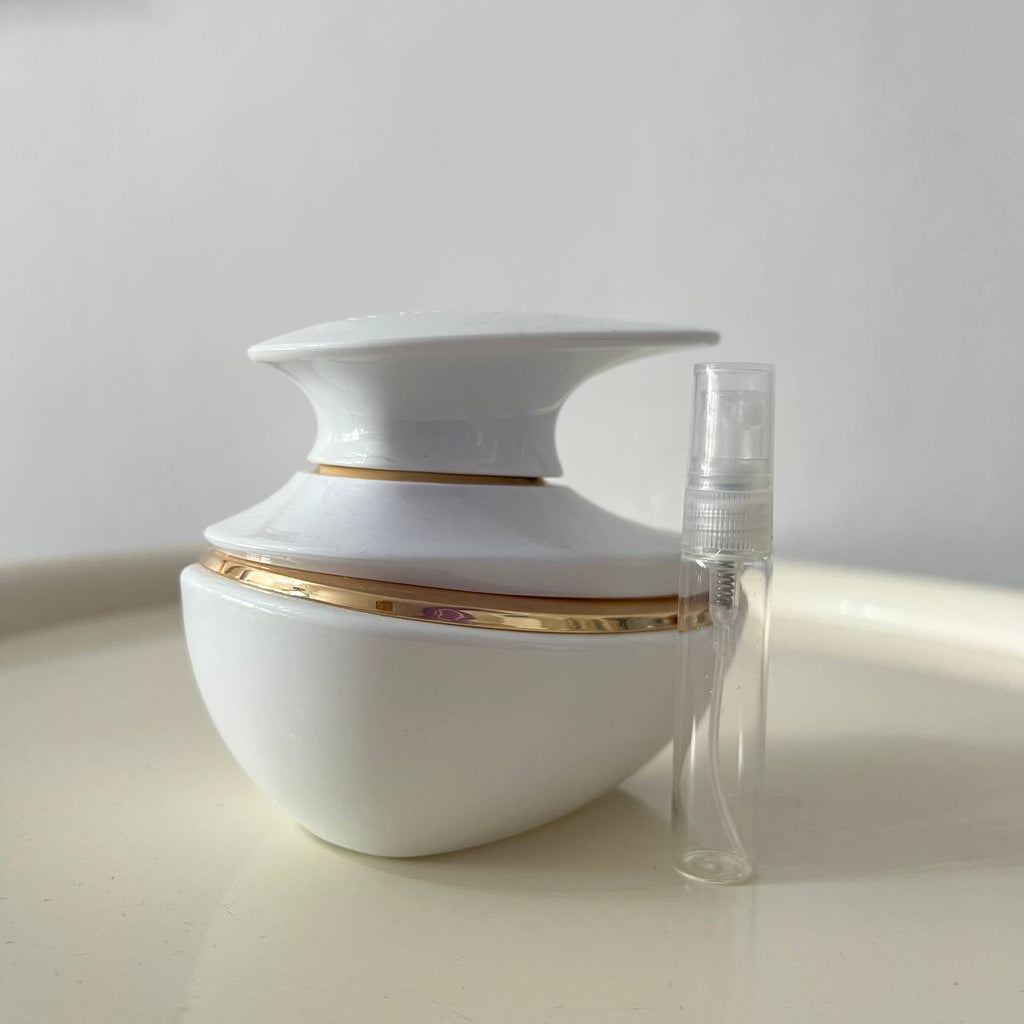 (DECANTS) FRENCH AVENUE PINNACE