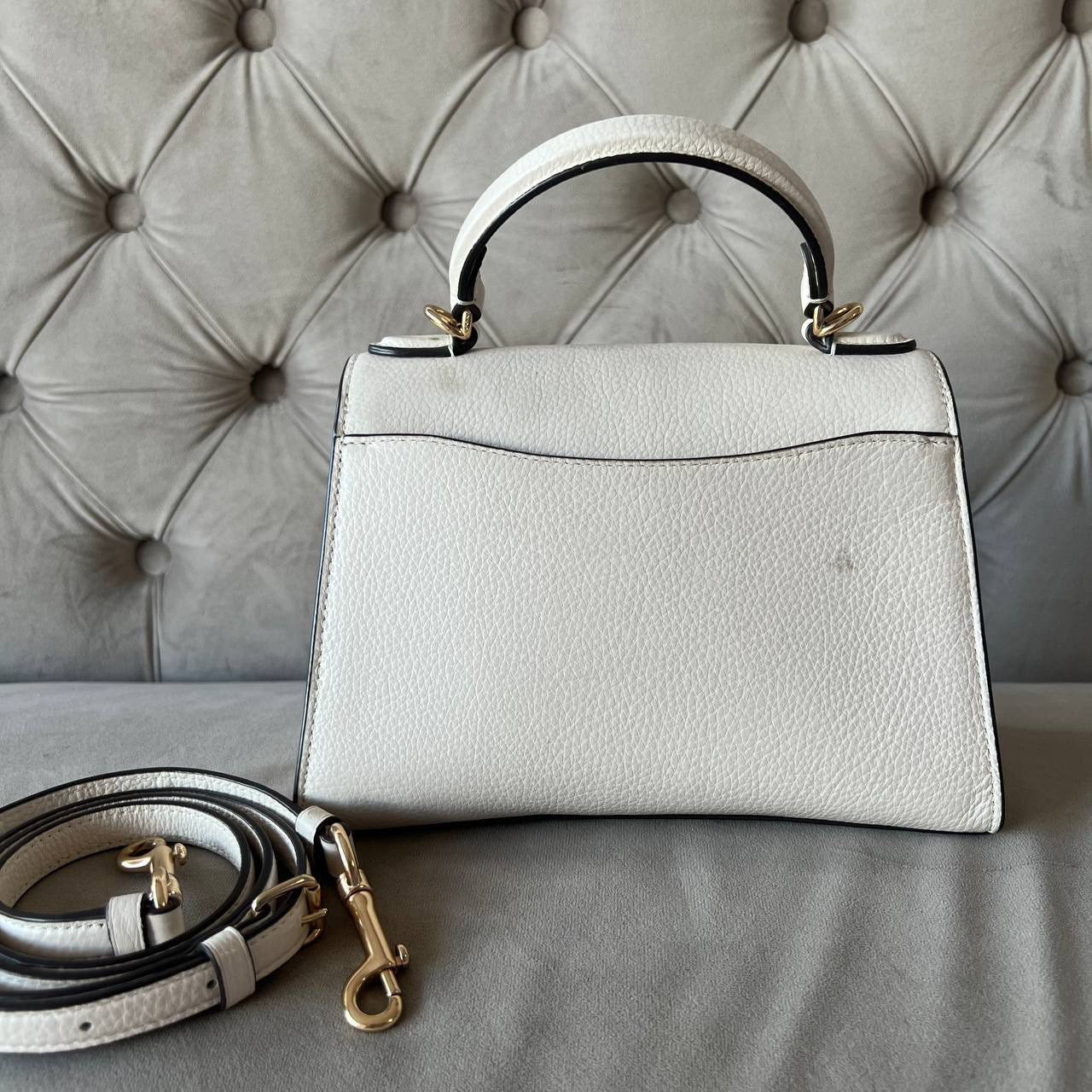 COACH PEPPER (White)