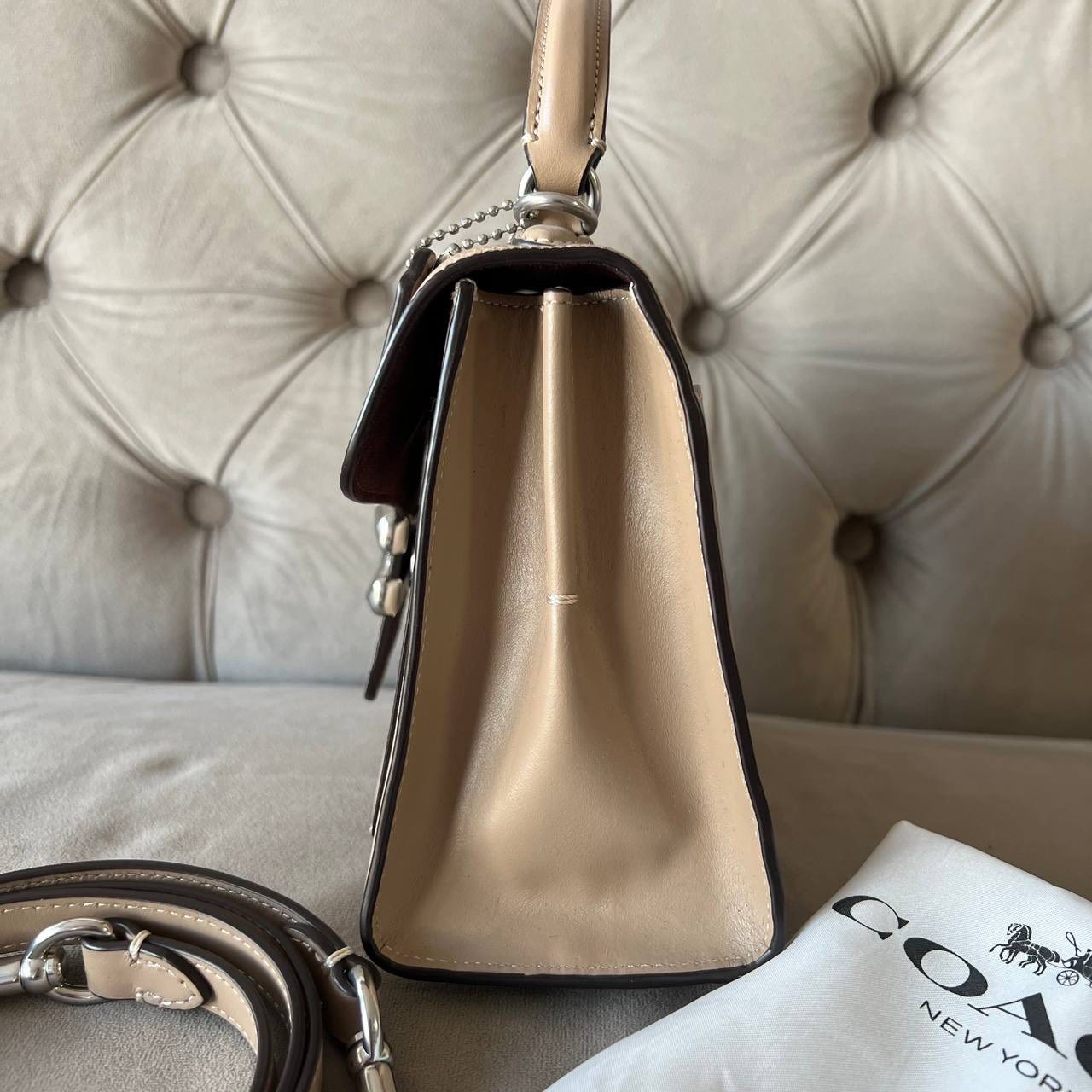 COACH TABBY TOP HANDLE BAG | NUDE