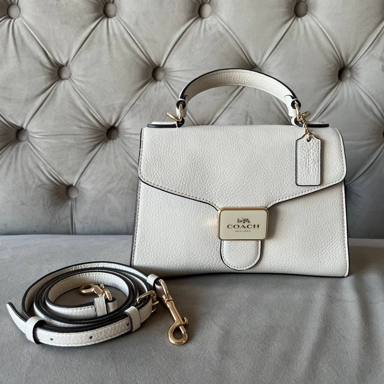 COACH PEPPER (White)