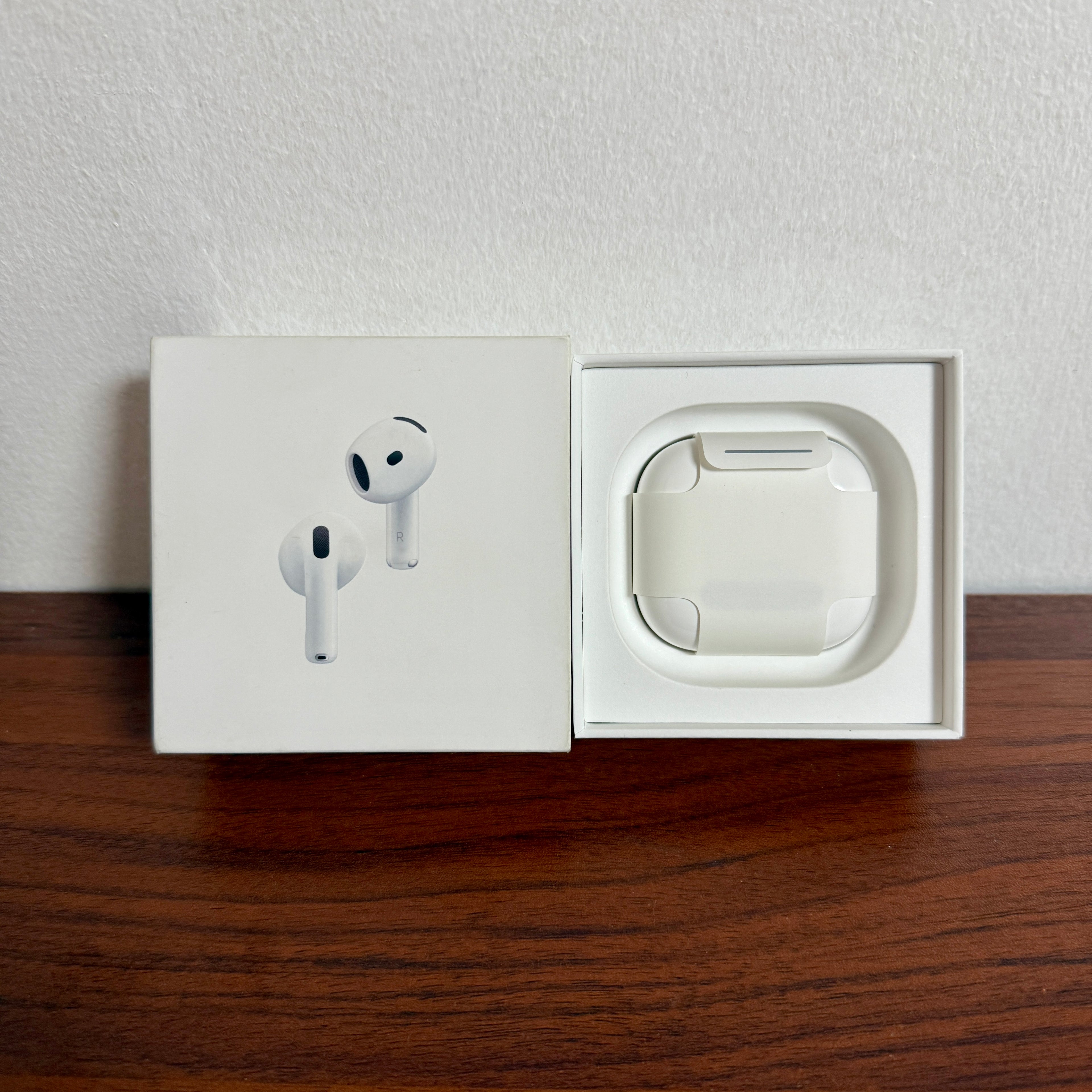 AIRPODS 4 ANC | BRAND NEW CONDITION (Just Opened)