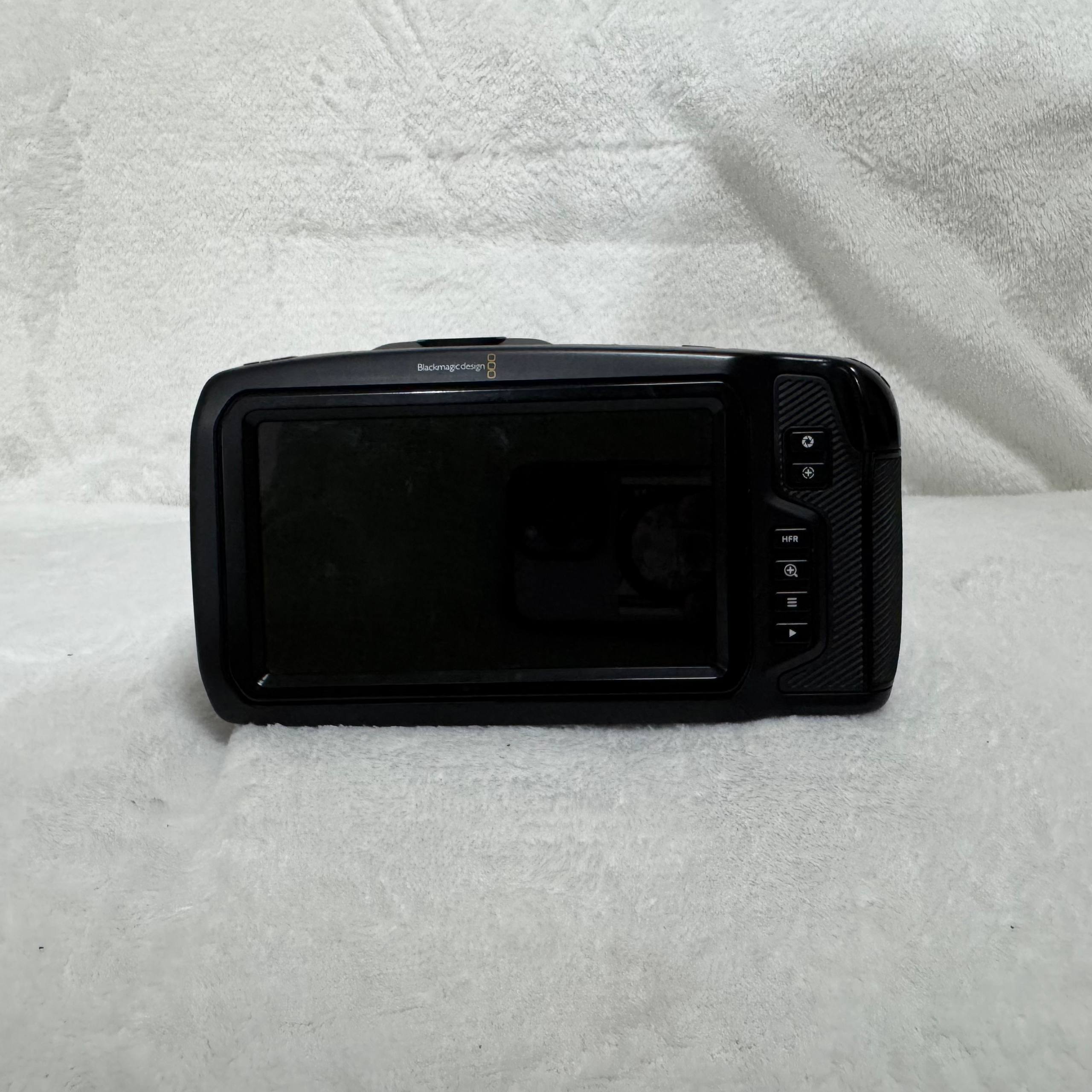 BLACKMAGIC POCKET CINEMA CAMERA 4K (BMPCC4K)