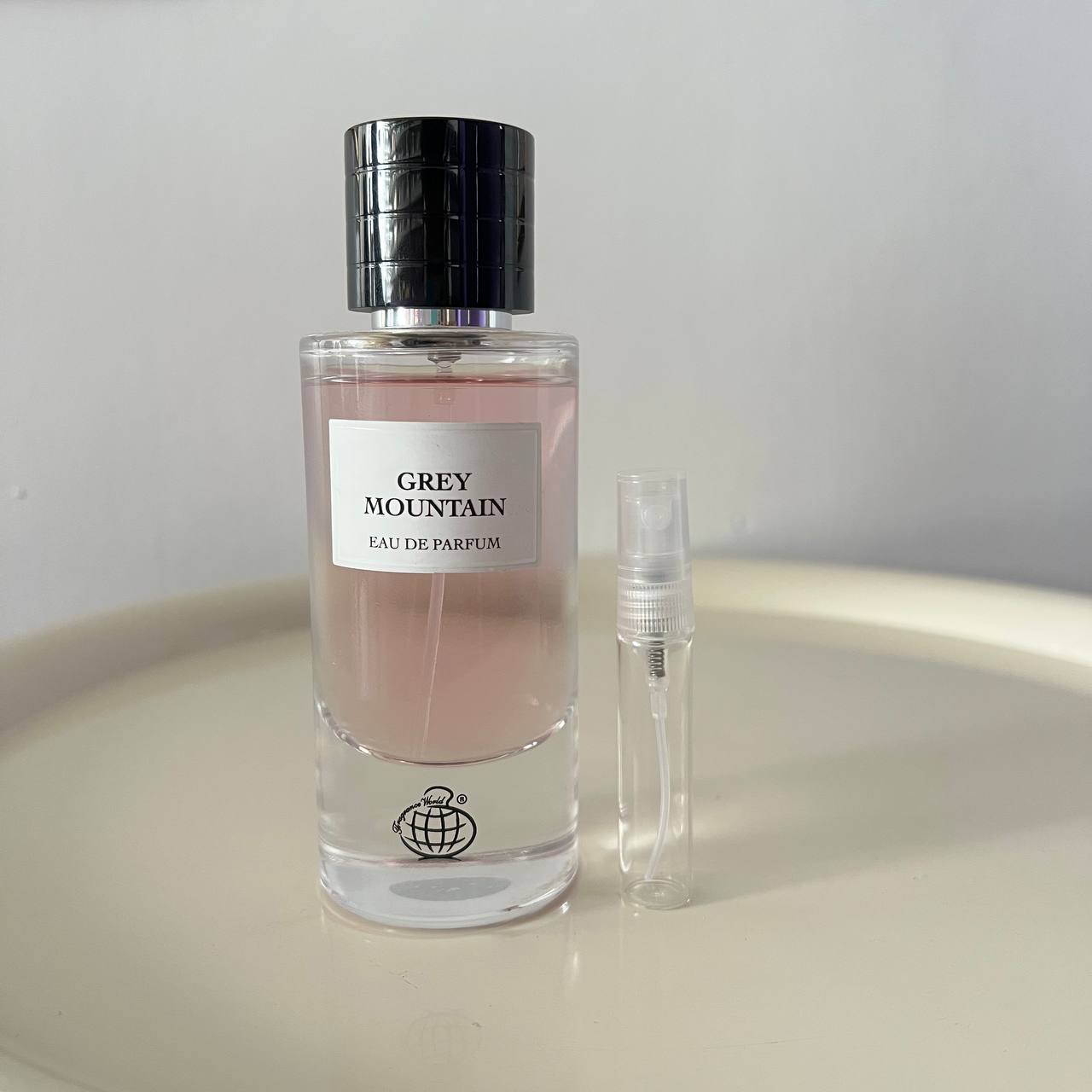 (DECANTS) FRAGRANCE WORLD GREY MOUNTAIN