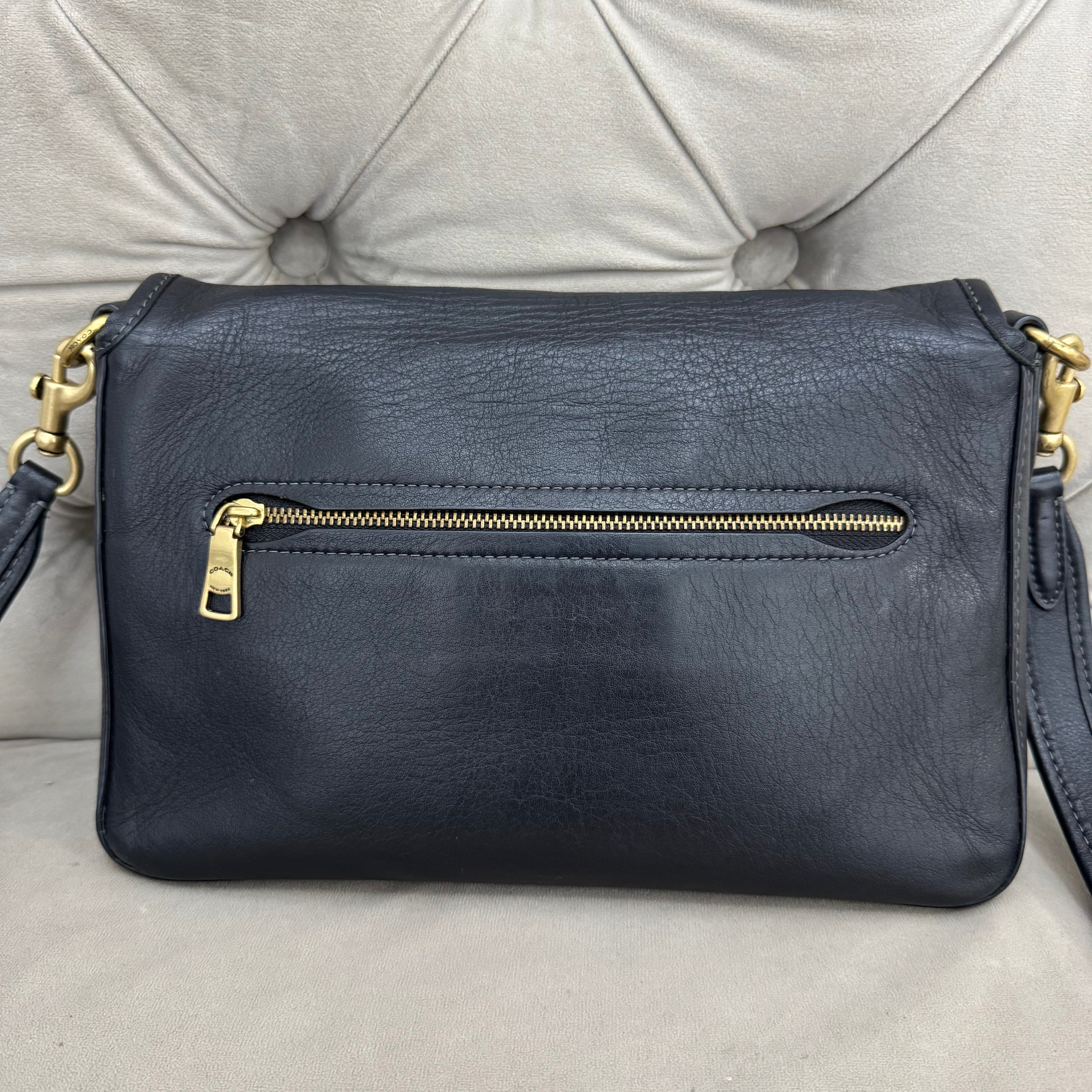 COACH SOFT TABBY SHOULDER BAG | BLACK (WELL USED)