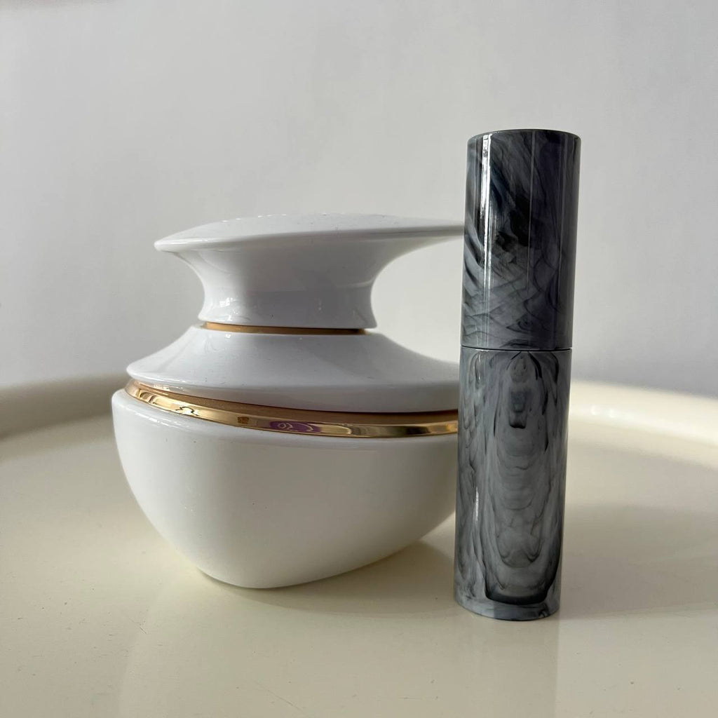 (DECANTS) FRENCH AVENUE PINNACE