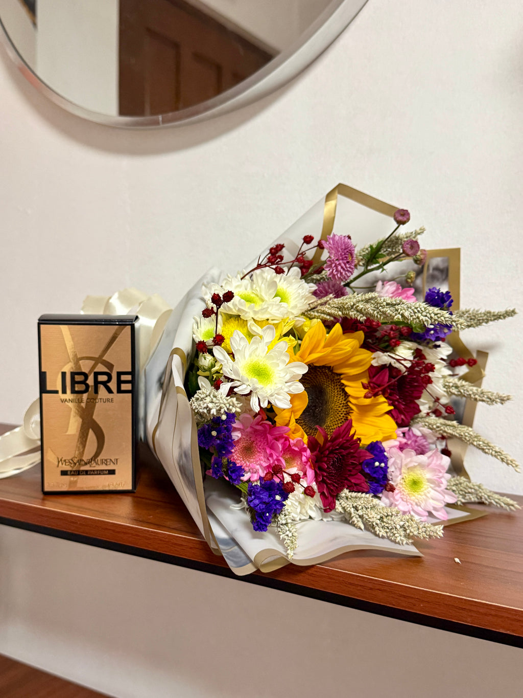 FRESH FLOWER BOUQUET - FOR VALENTINE’S DAY - FEB. 14