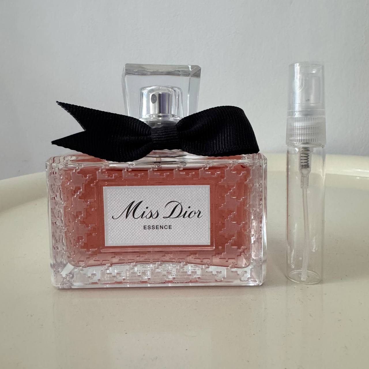 (DECANTS) MISS DIOR ESSENCE
