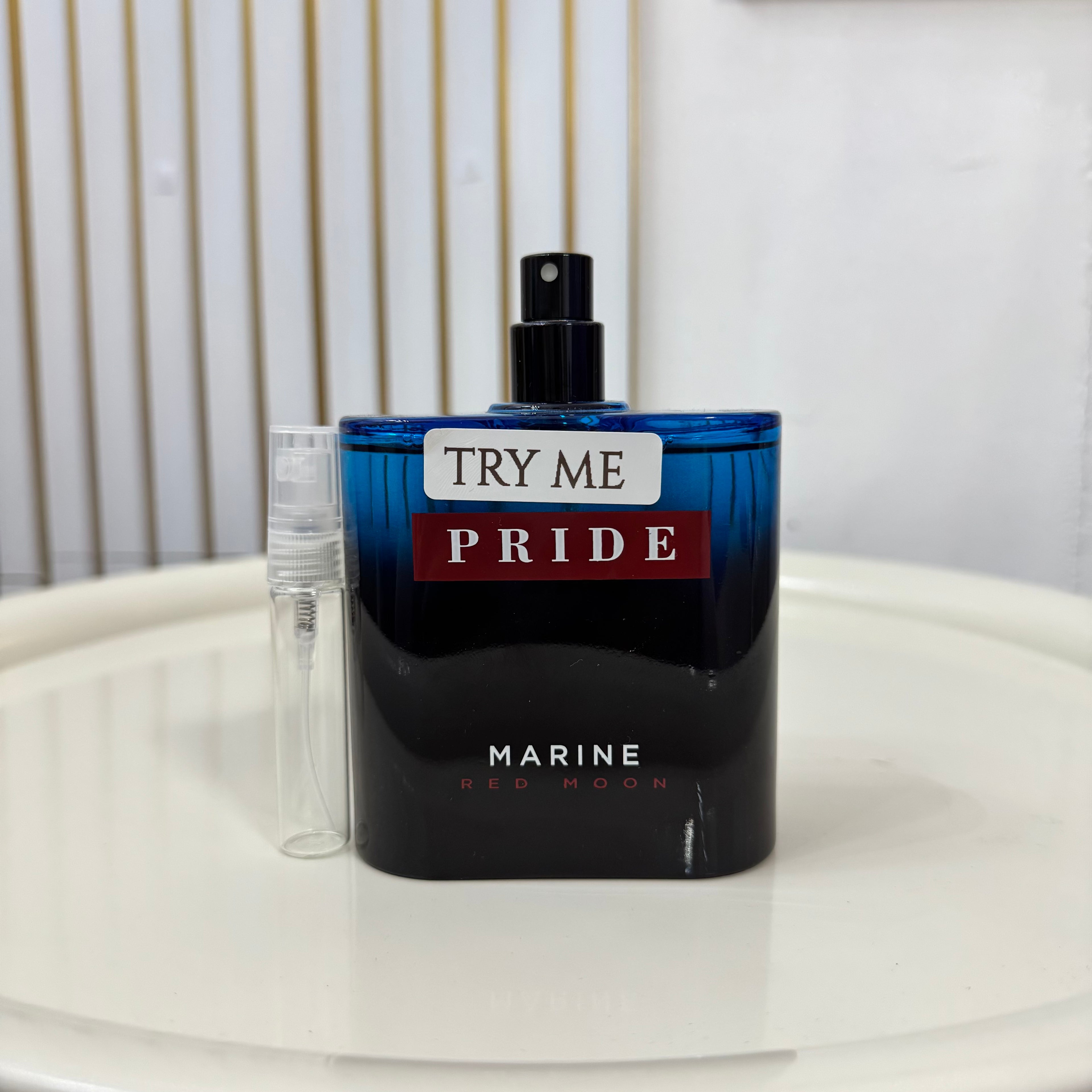 (DECANTS) FRAGRANCE WORLD PRIDE MARINE RED MOON