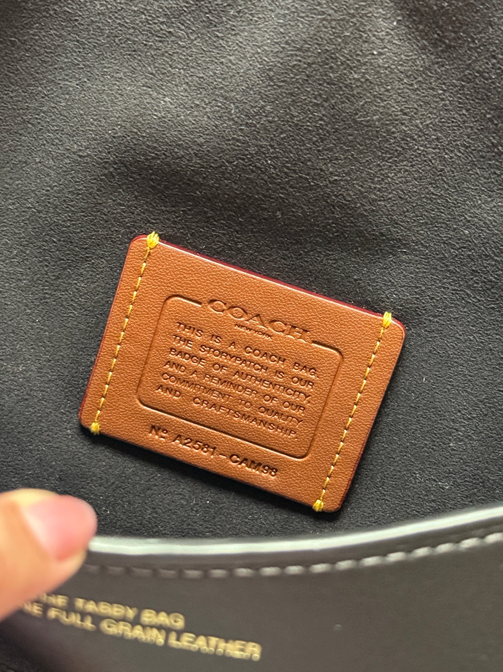 COACH SOFT TABBY SHOULDER BAG | BLACK (NEW/REFRESHED VERSION)