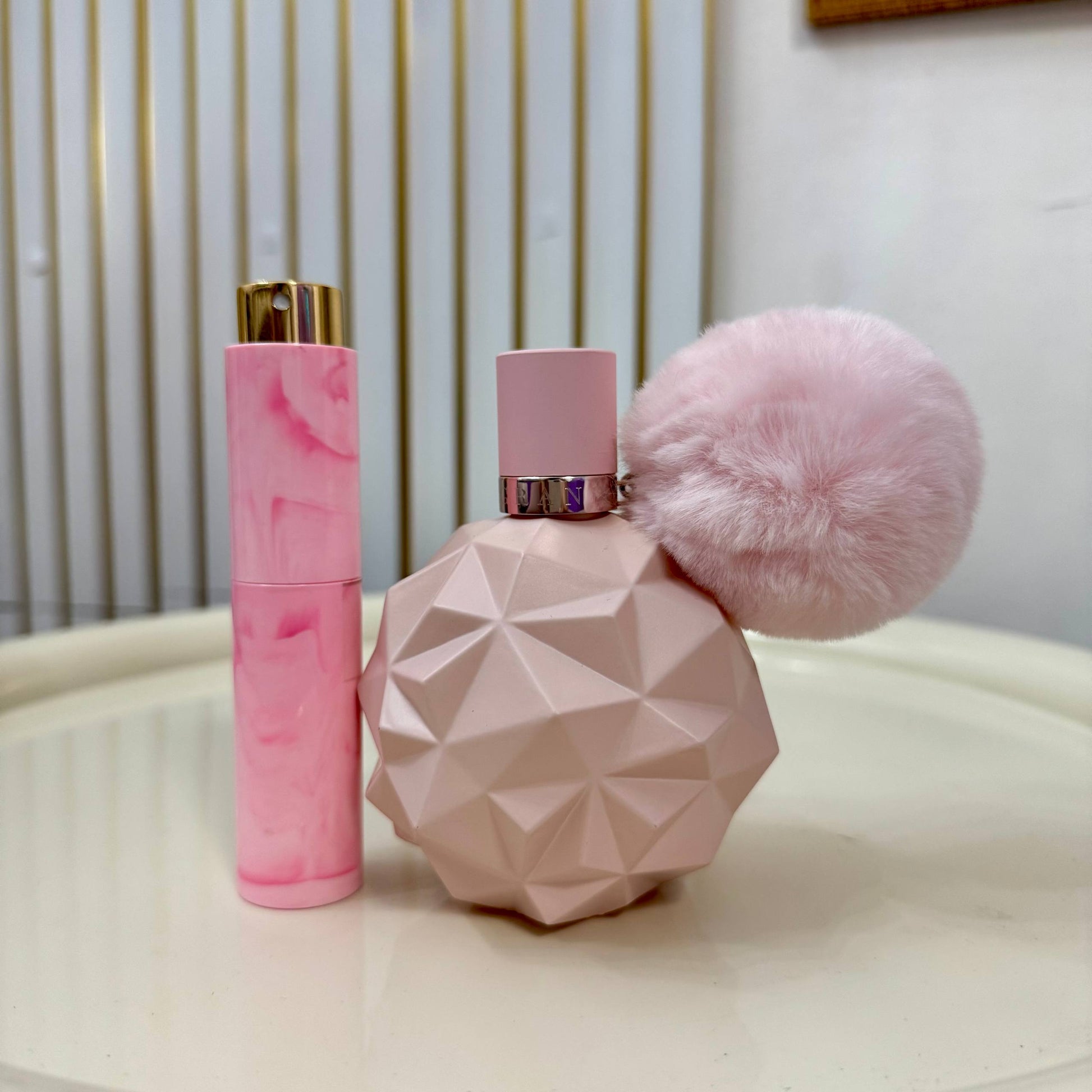 (DECANTS) ARIANA GRANDE SWEET LIKE CANDY