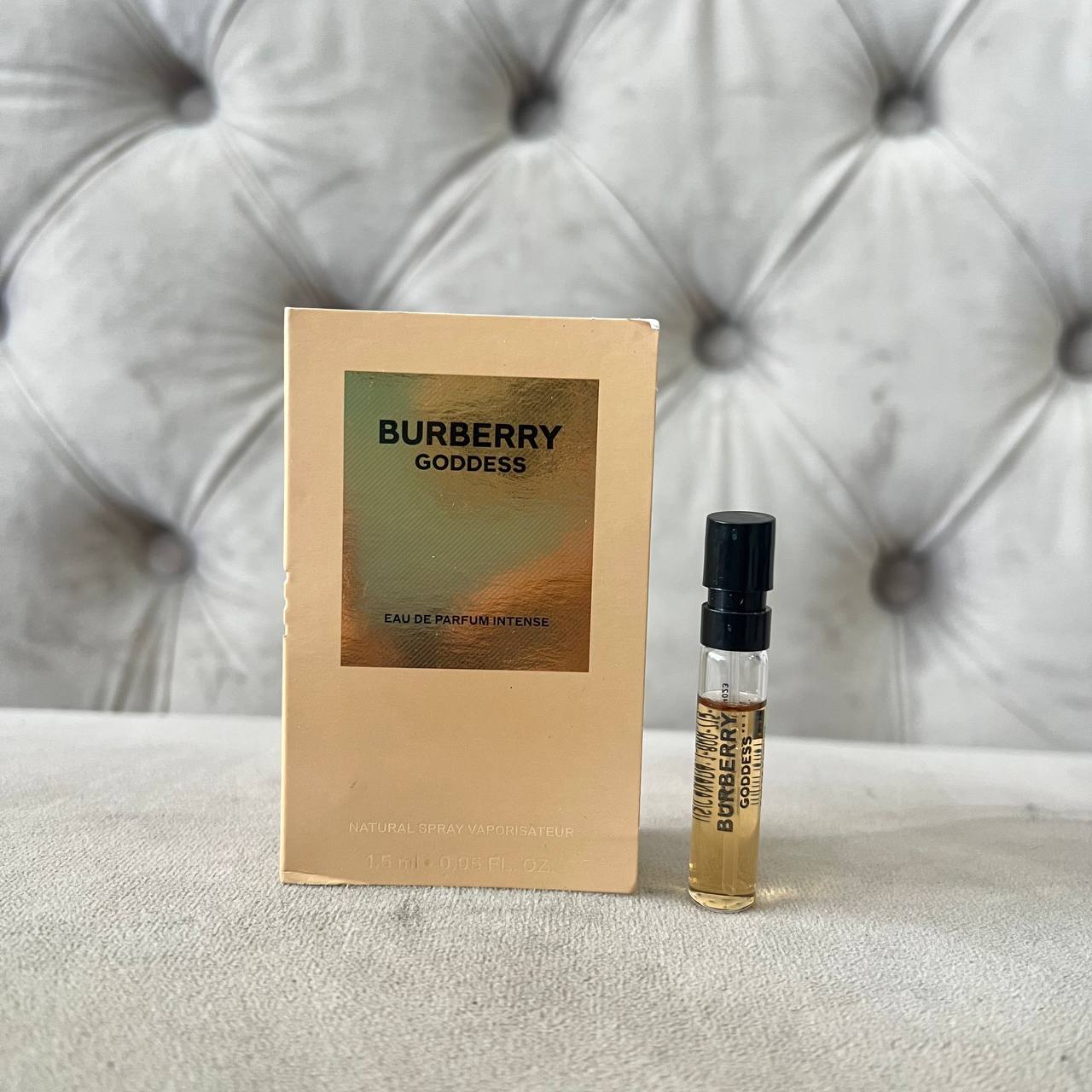 BURBERRY GODDESS EDP INTENSE (Vial)