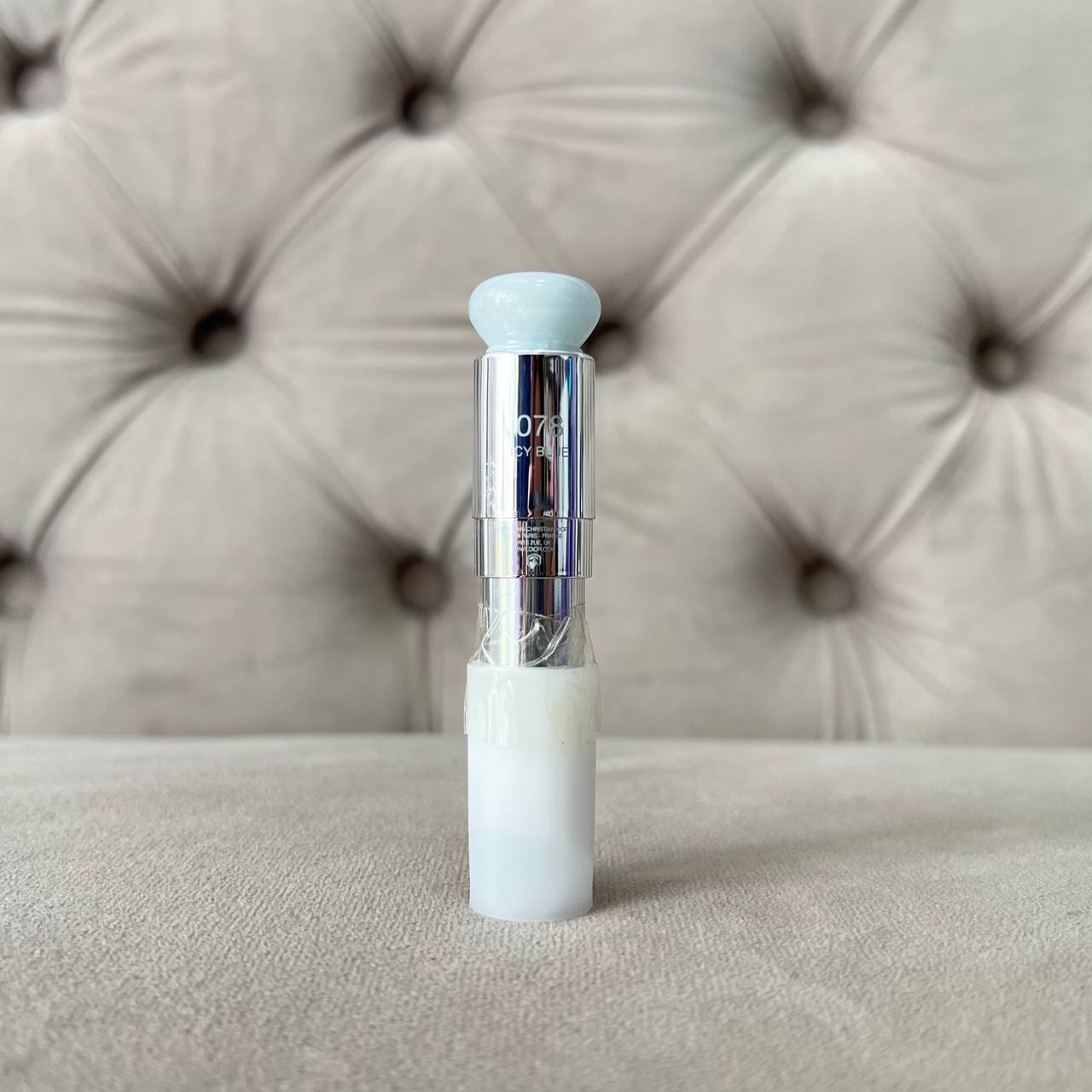 (ONHAND) DIOR LIP GLOW (Icy Blue)