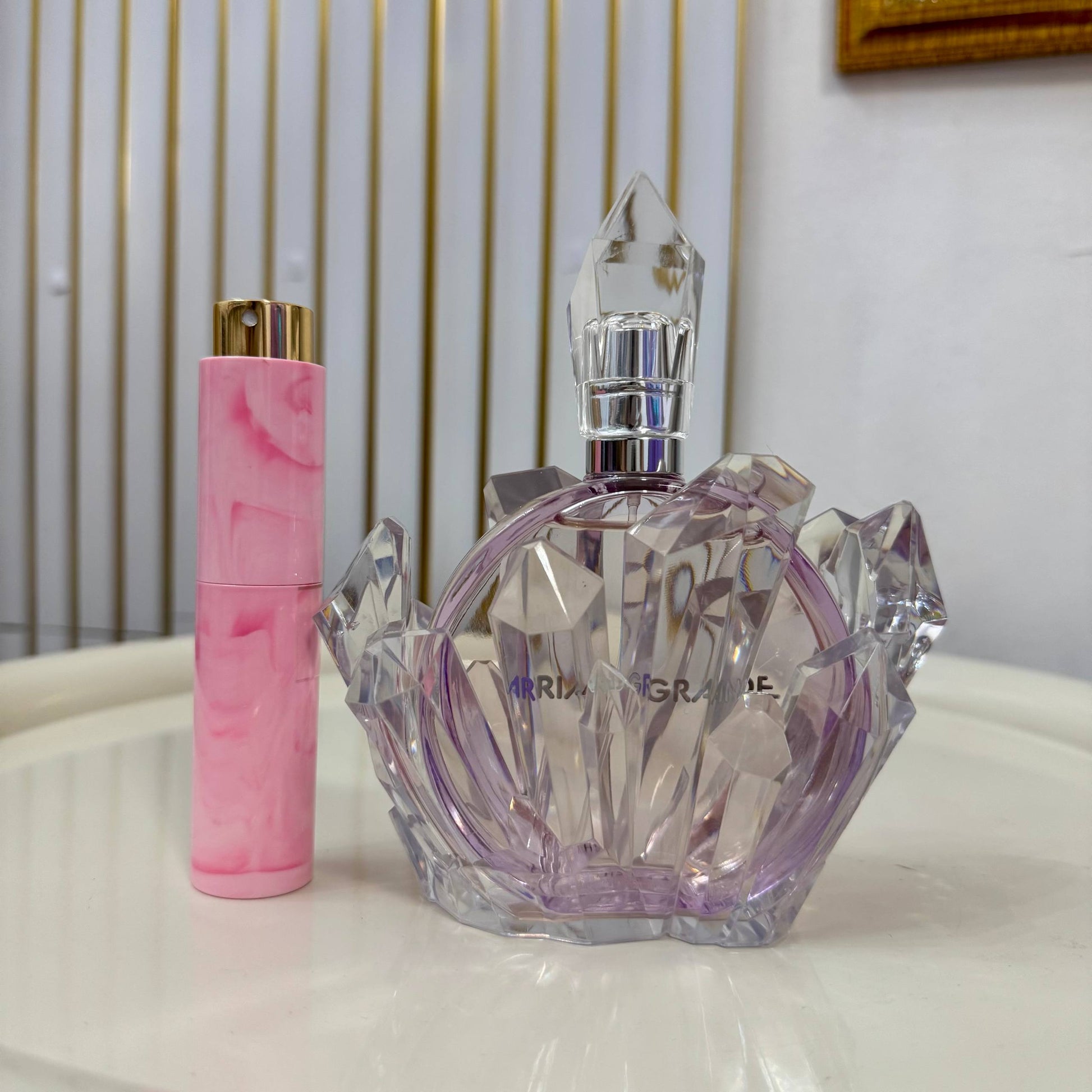 (DECANTS) ARIANA GRANDE REM